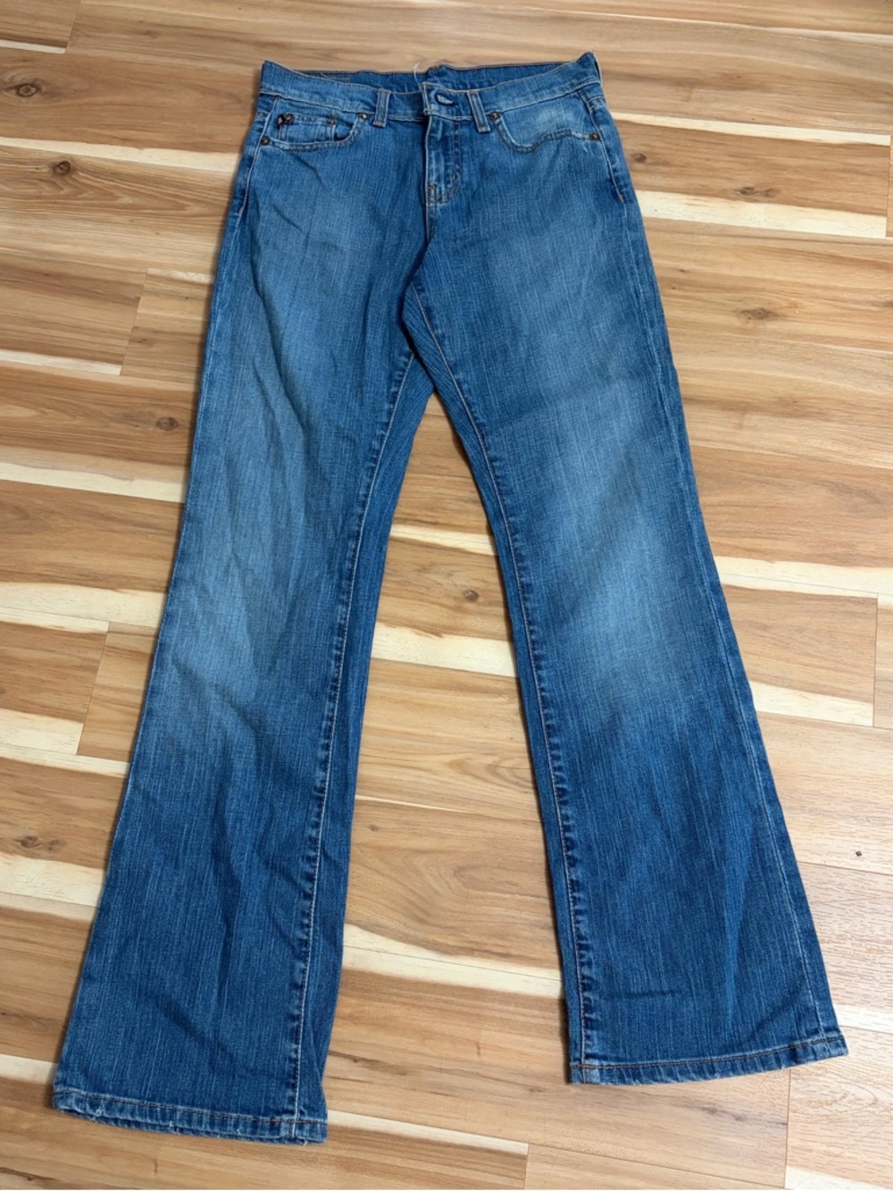Women’s Ralph Lauren classic fit boot cut size 2 jeans new with tags